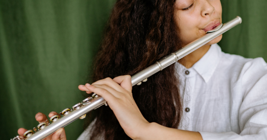 The 10 Best Flute Lessons Online: Learn Flute at Your Own Pace